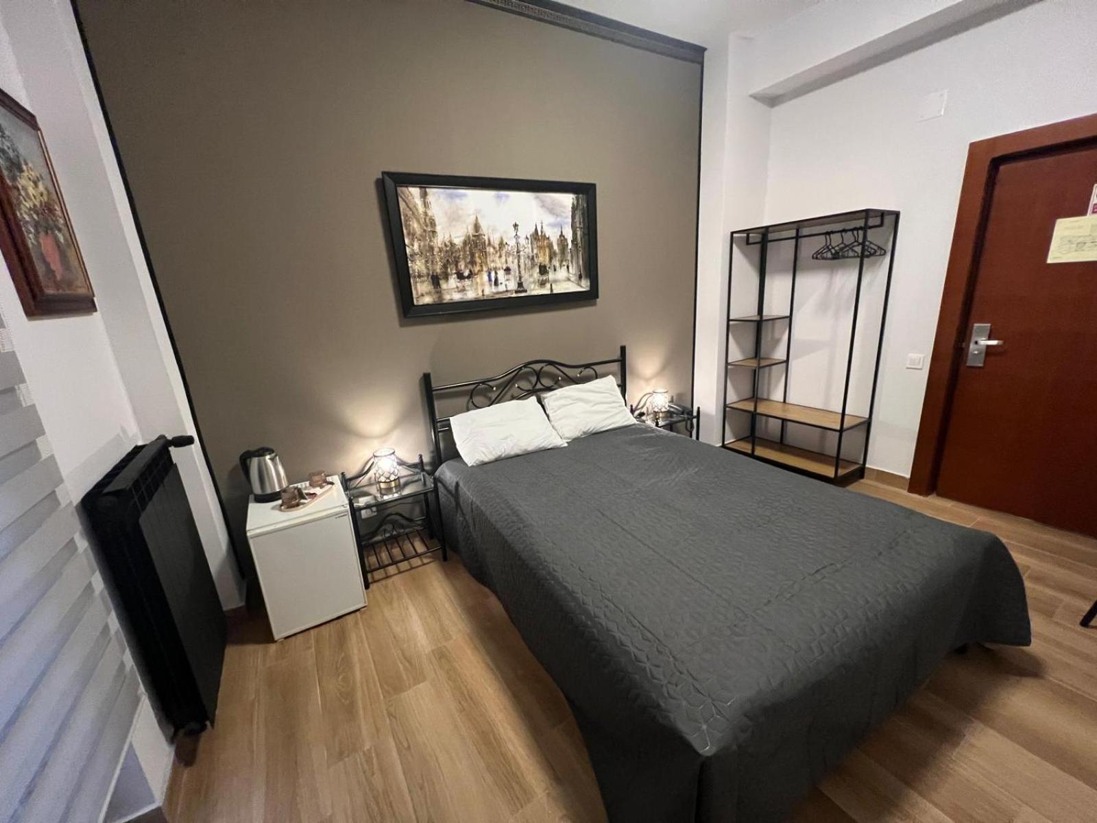 Hotel Reina Bucureşti Eksteriør bilde